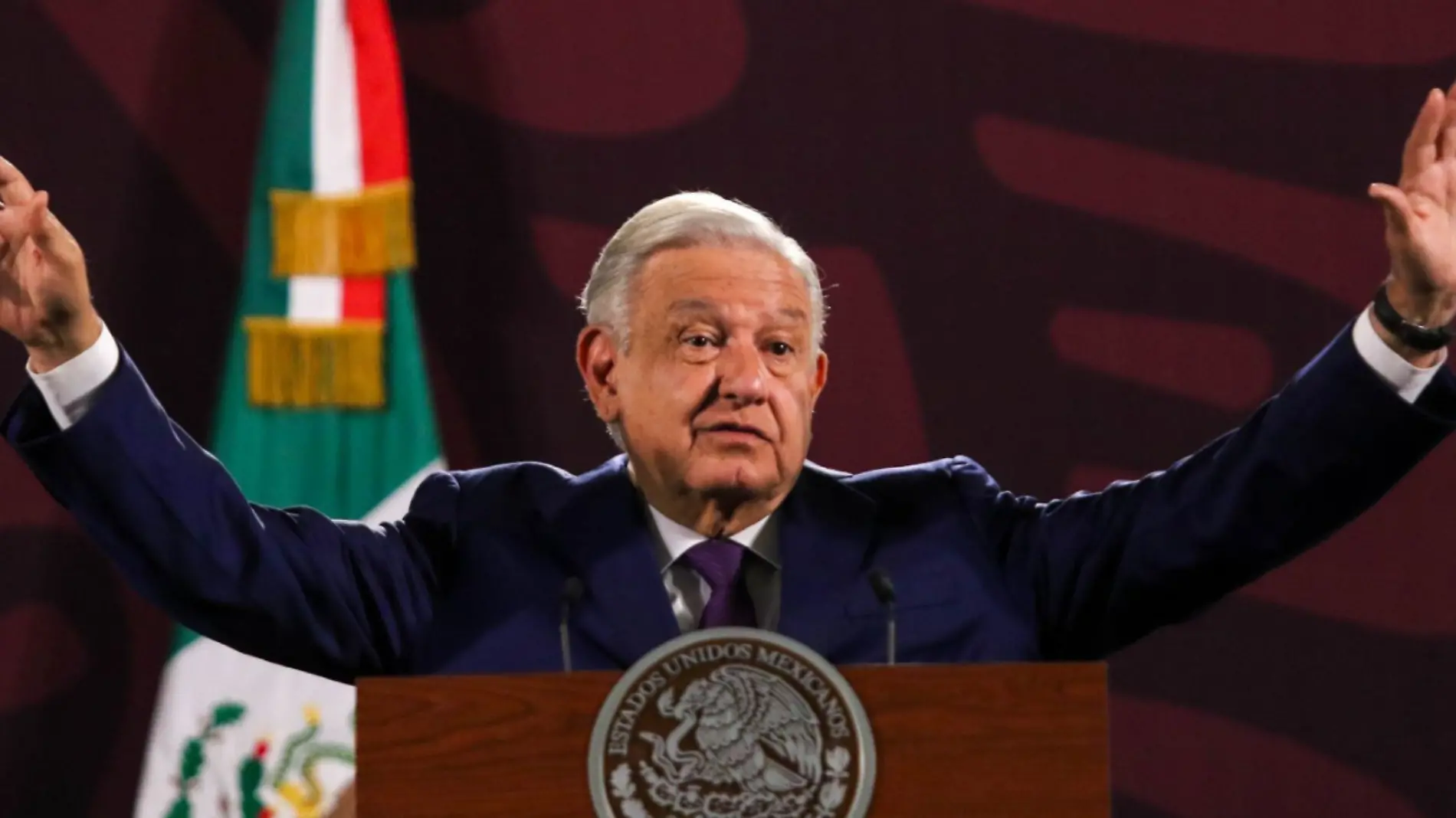 AMLO (1)